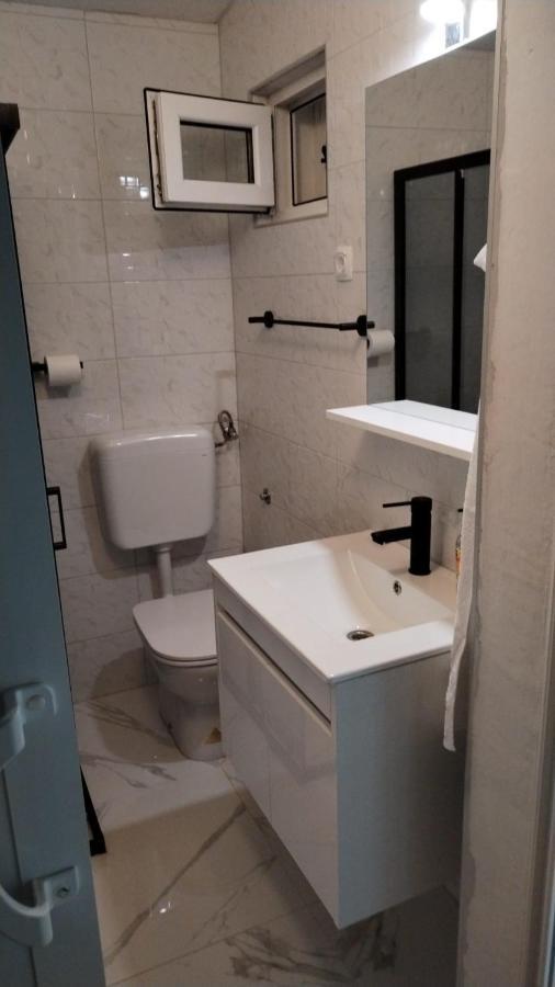 Studio Apartment Bosko Novalja Εξωτερικό φωτογραφία